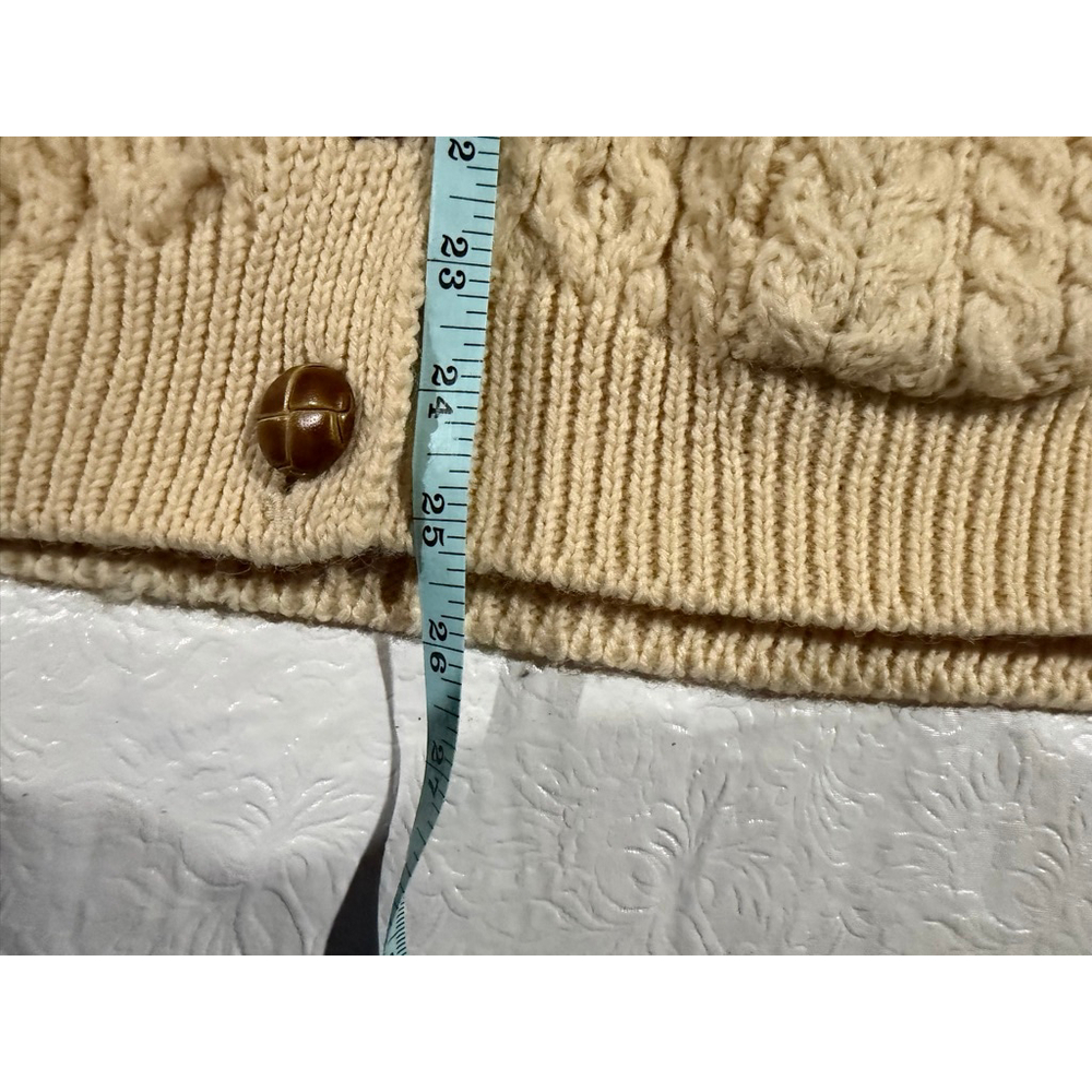Vintage Chunky Cable Carraig Donn 100% Wool Cardigan Knit Ireland Cream size 46 - Picture 5 of 6